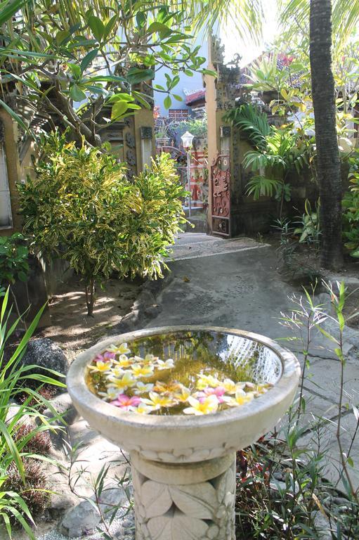 Green Palm Homestay BALI Exteriér fotografie