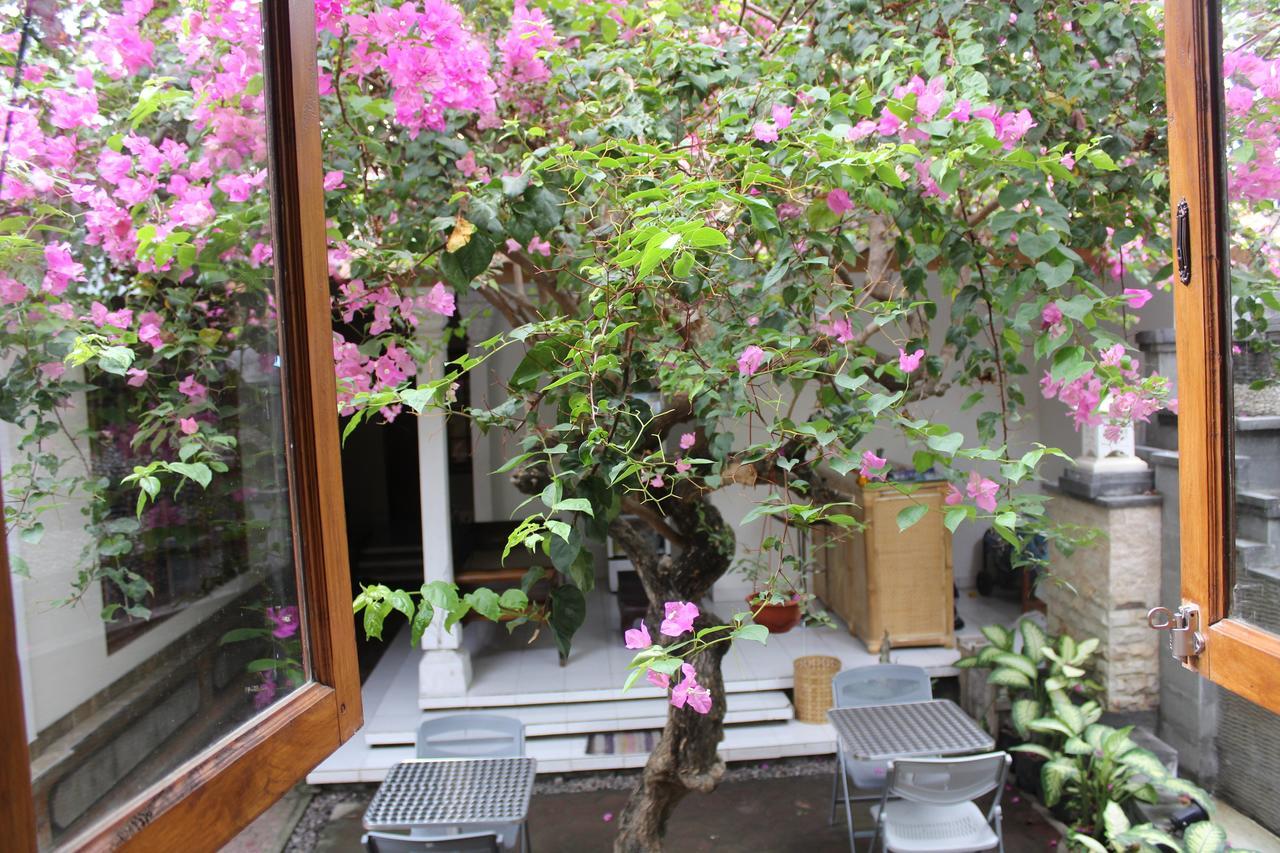Green Palm Homestay BALI Exteriér fotografie